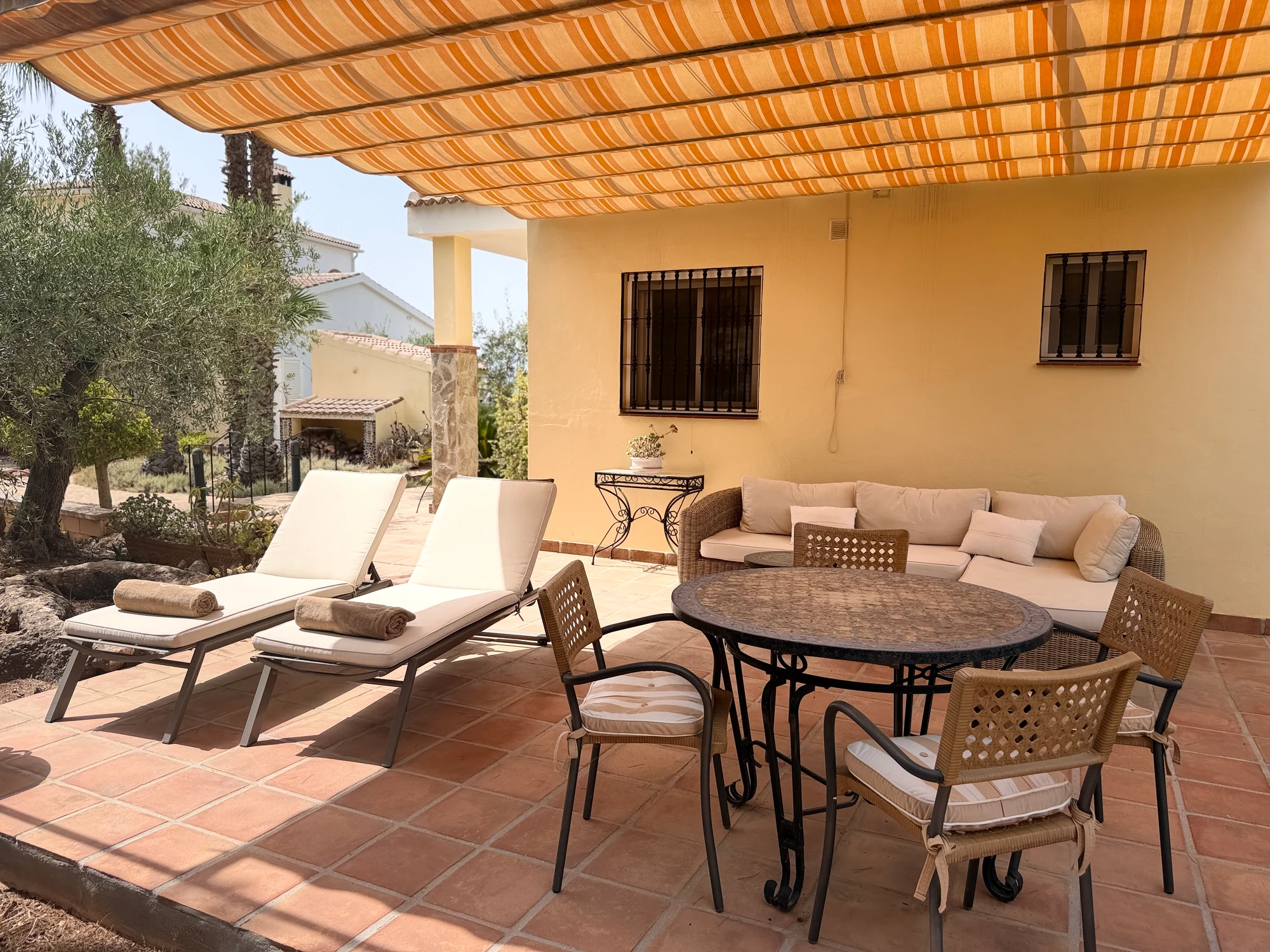 Casa Serena, Finca Sonrisa